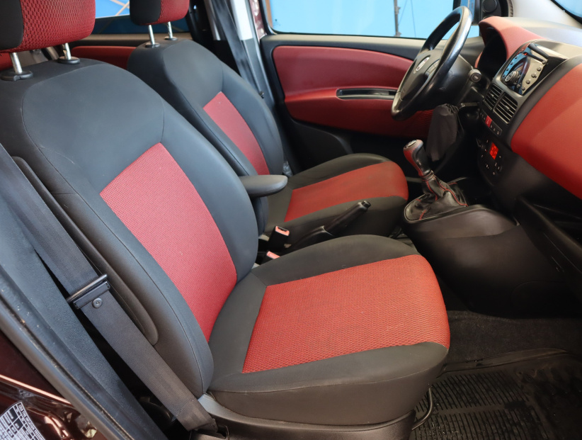 Fiat Doblo, 2010