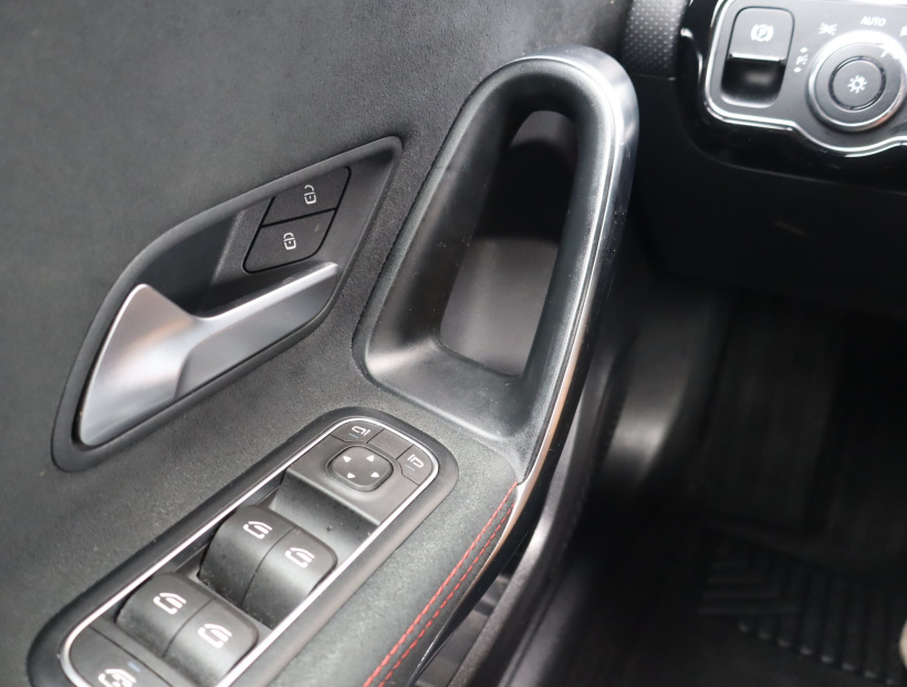 Mercedes-Benz A, 2019