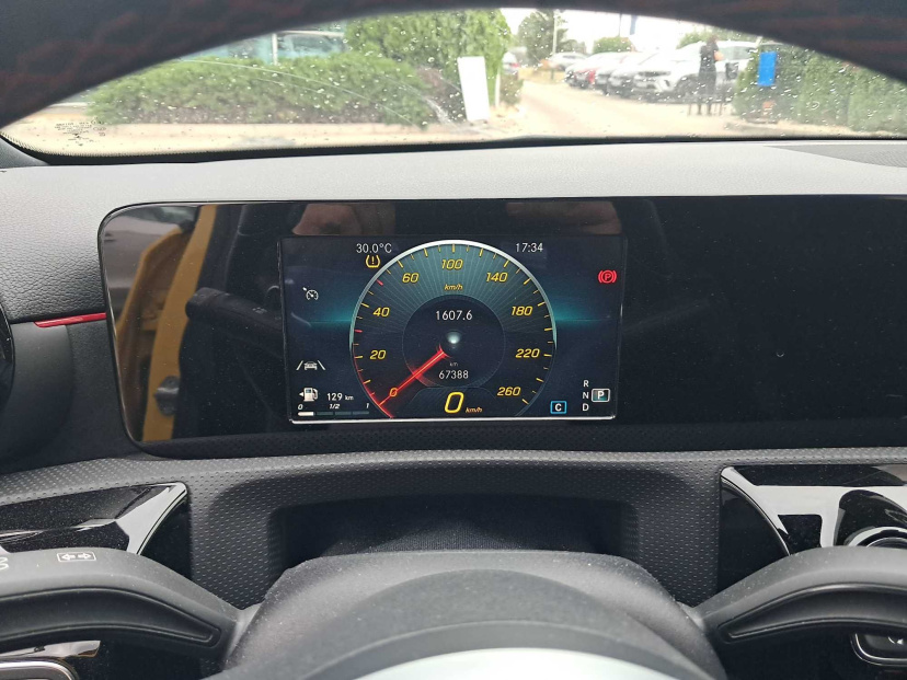 Mercedes-Benz A, 2019