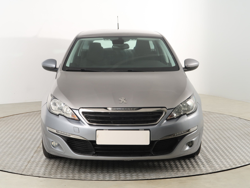 Peugeot 308, 2015