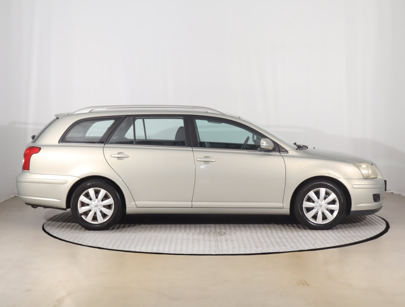Toyota Avensis, 2007