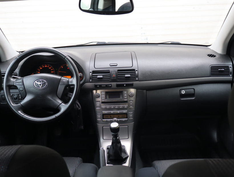 Toyota Avensis, 2007