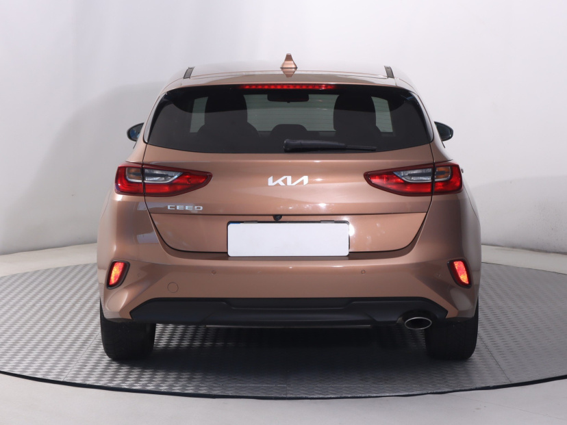 Kia Ceed, 2021