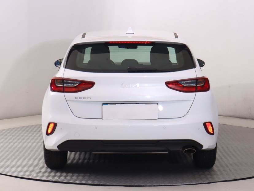 Kia Ceed, 2022
