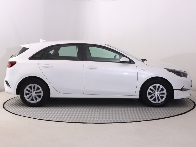 Kia Ceed, 2022