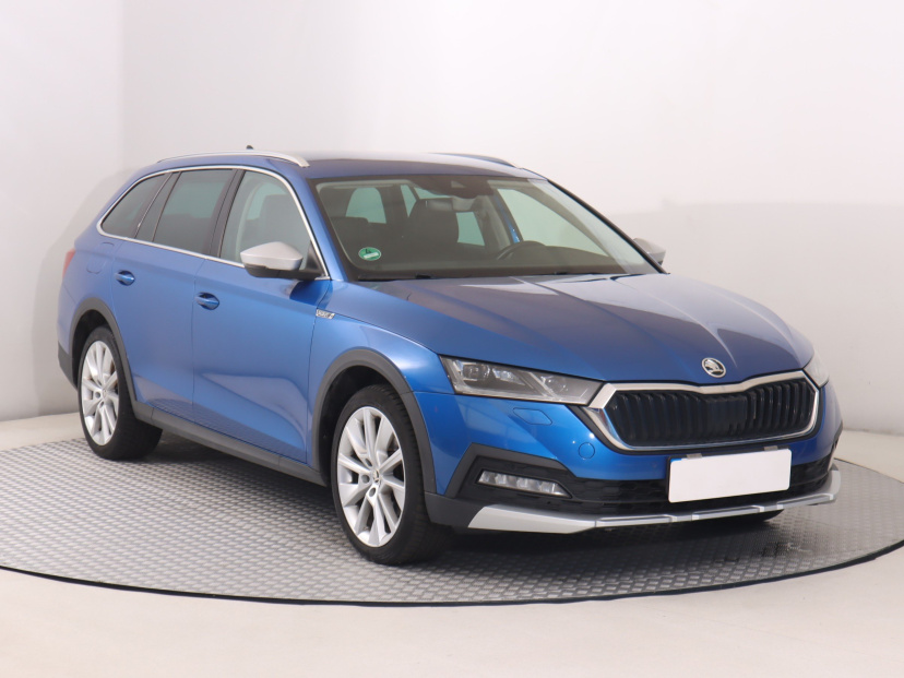 Škoda Octavia Scout, 2023