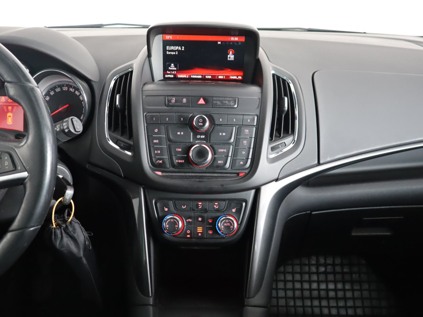 Opel Zafira Tourer, 2015