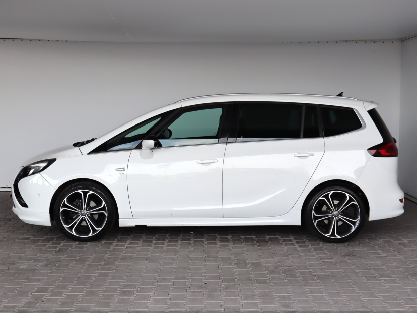 Opel Zafira Tourer, 2015