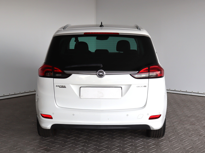 Opel Zafira Tourer, 2015