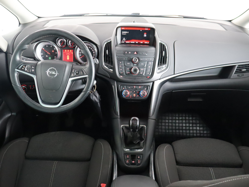 Opel Zafira Tourer, 2015