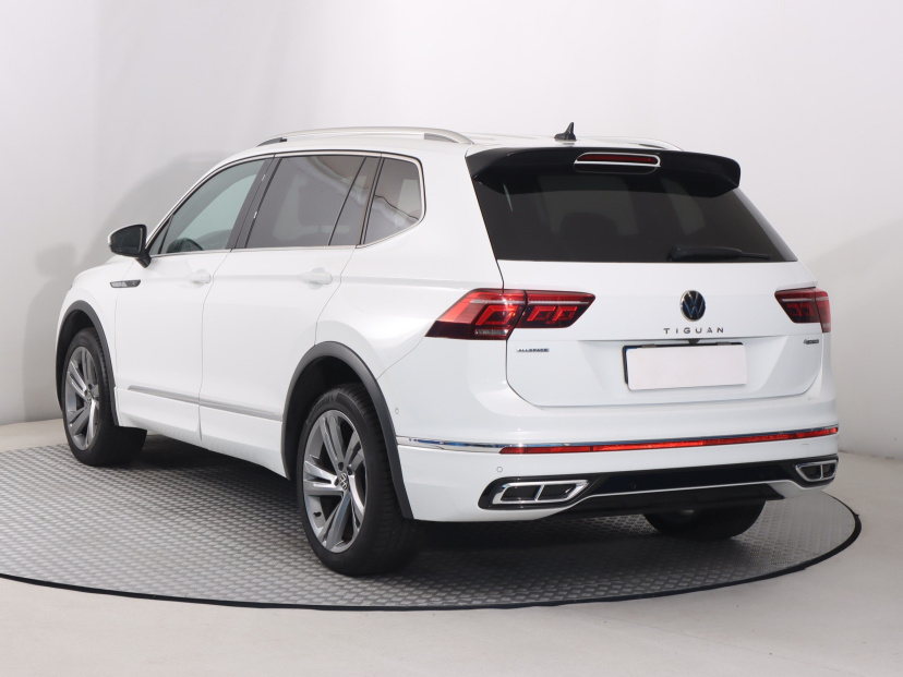 Volkswagen Tiguan Allspace, 2022