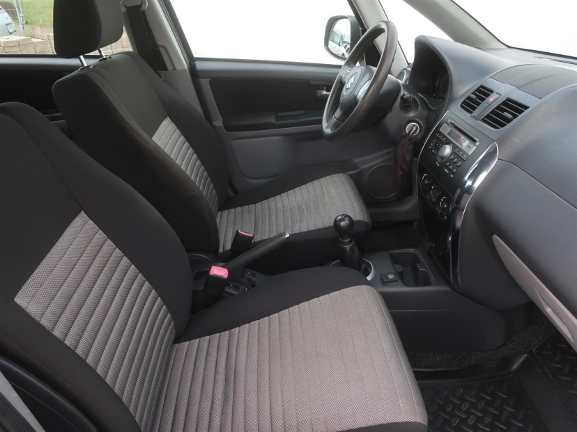 Suzuki SX4, 2014