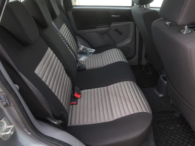 Suzuki SX4, 2014