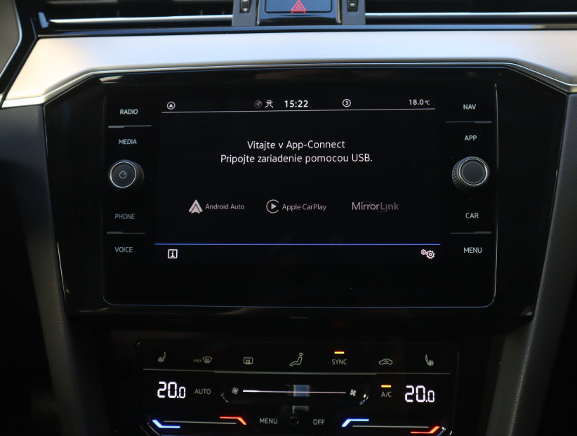 Volkswagen Passat, 2023