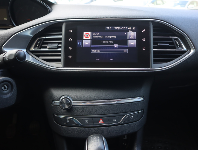 Peugeot 308, 2017
