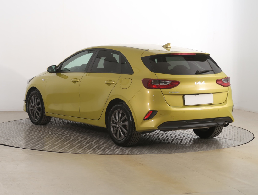 Kia Ceed, 2022