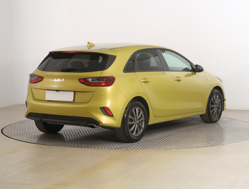 Kia Ceed, 2022