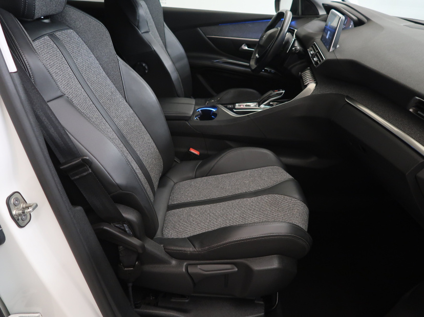 Peugeot 3008, 2019