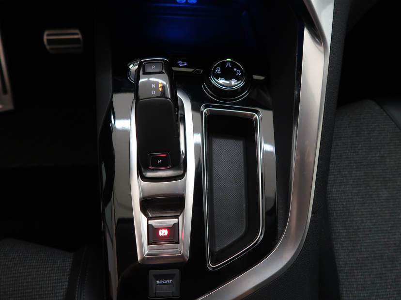 Peugeot 3008, 2019