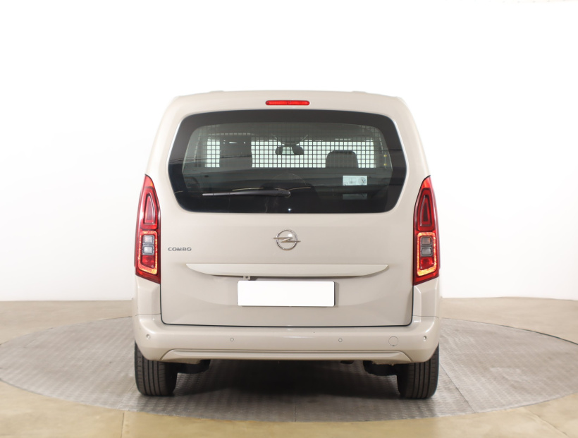 Opel Combo, 2022