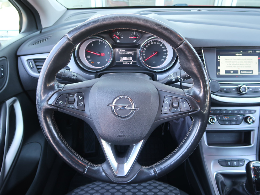 Opel Astra, 2018