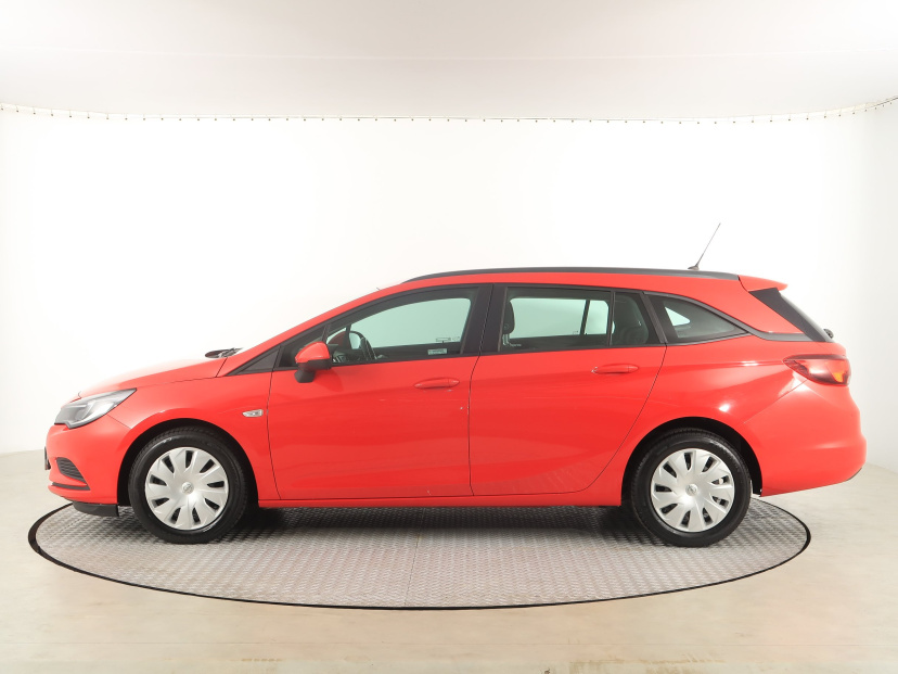 Opel Astra, 2018