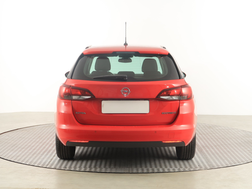 Opel Astra, 2018