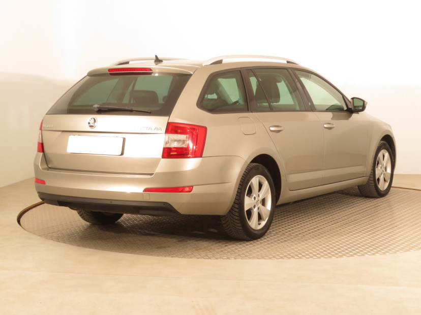 Škoda Octavia, 2015