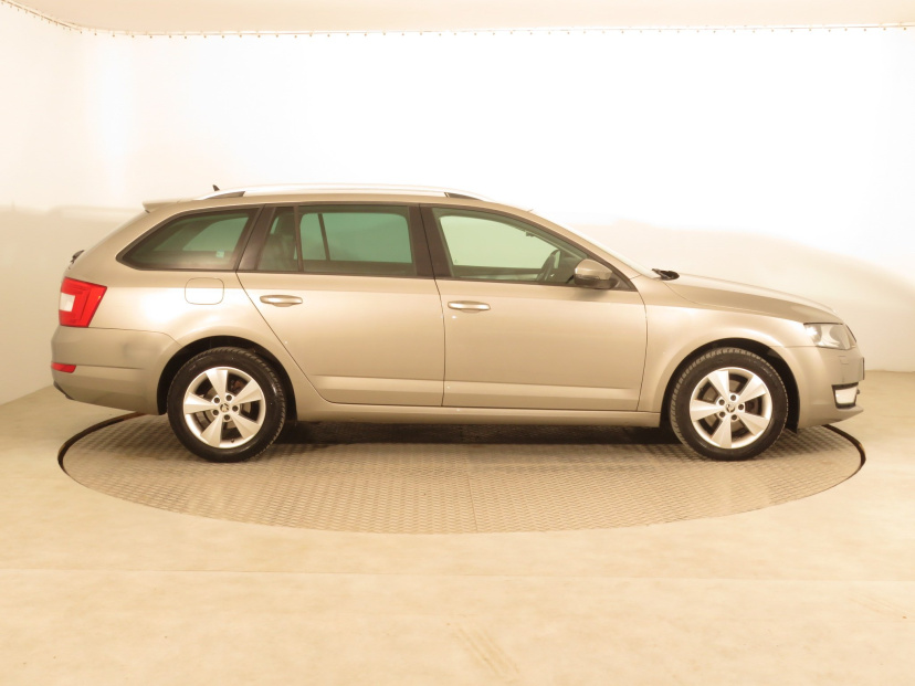 Škoda Octavia, 2015