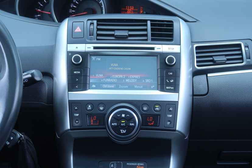 Toyota Verso, 2015