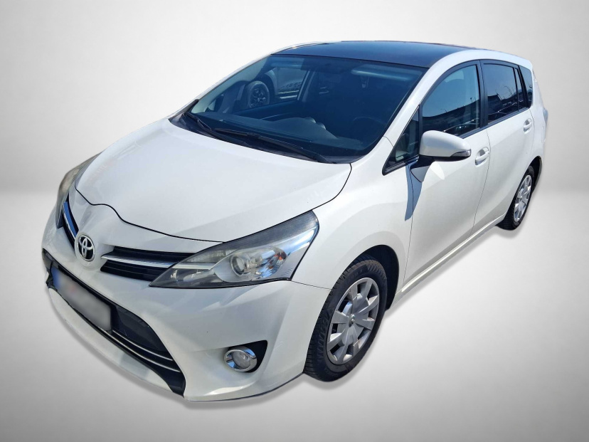 Toyota Verso, 2015