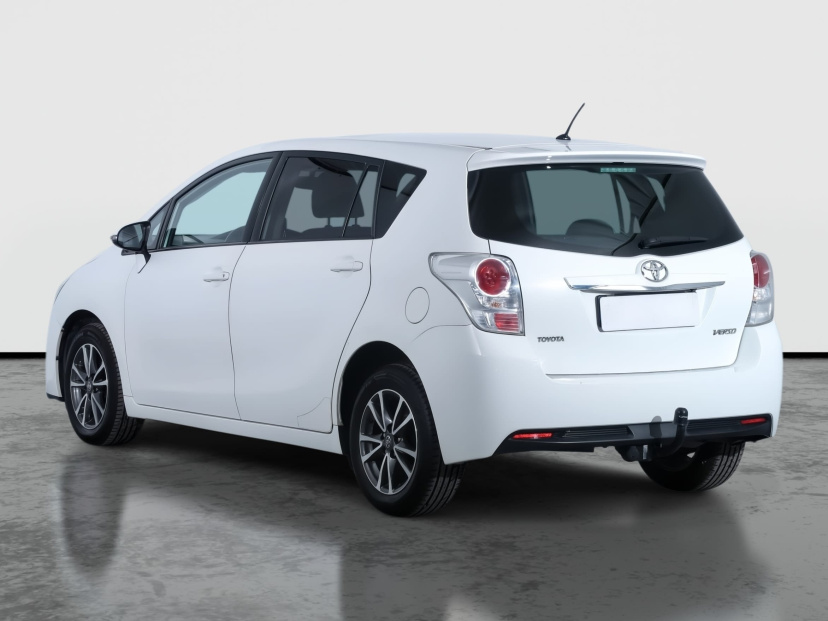 Toyota Verso, 2015