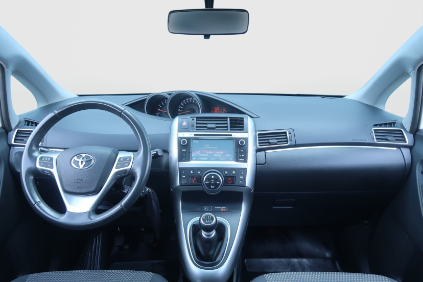 Toyota Verso, 2015