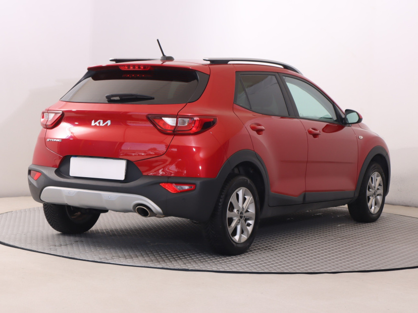 Kia Stonic, 2021