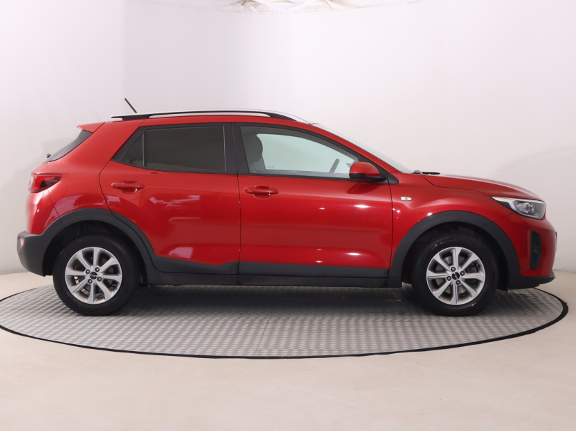 Kia Stonic, 2021