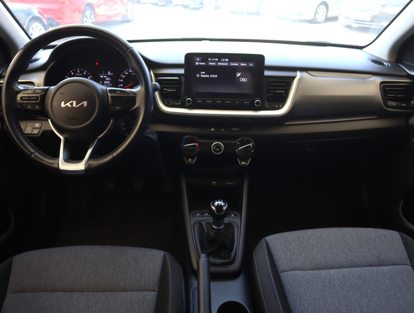 Kia Stonic, 2021