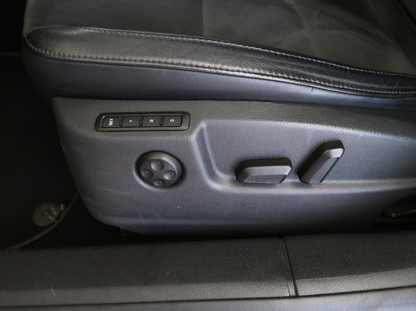 Škoda Superb, 2010