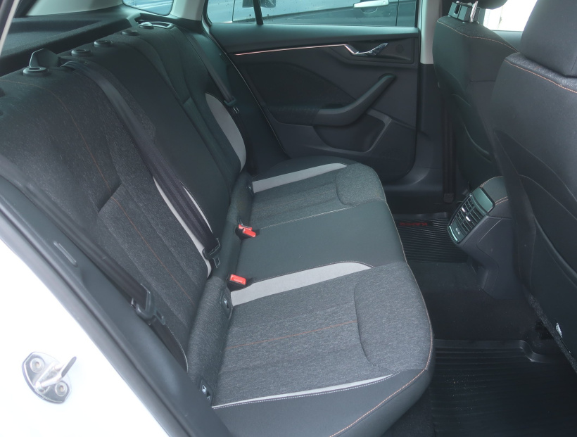 Škoda Kamiq, 2023