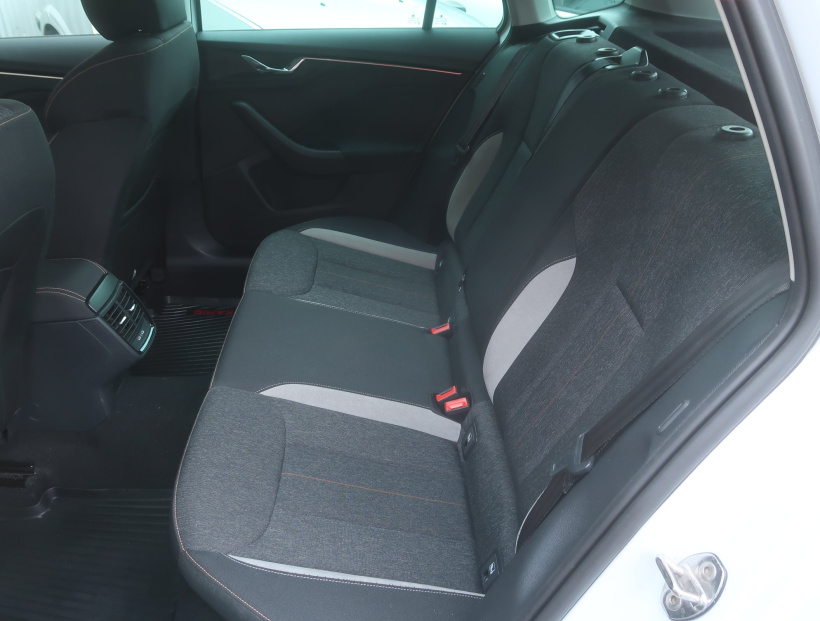 Škoda Kamiq, 2023