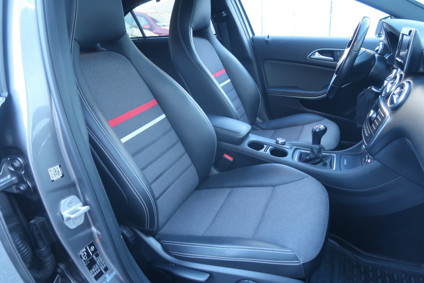 Mercedes-Benz A, 2014