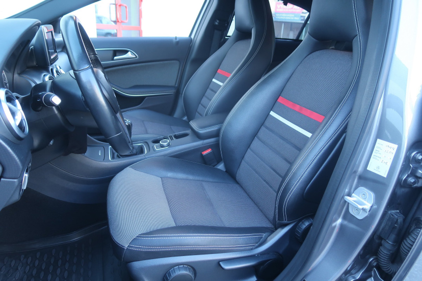 Mercedes-Benz A, 2014