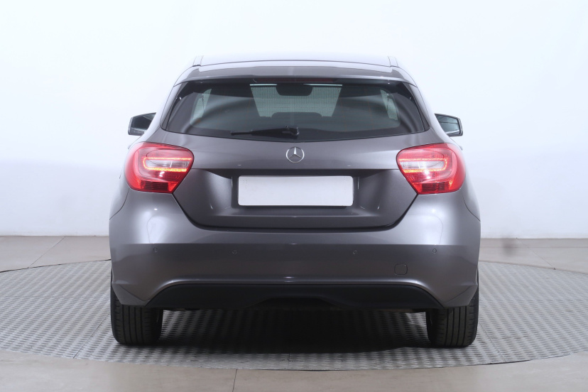 Mercedes-Benz A, 2014