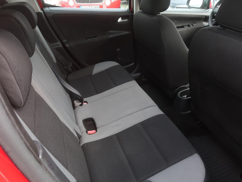 Peugeot 207, 2008