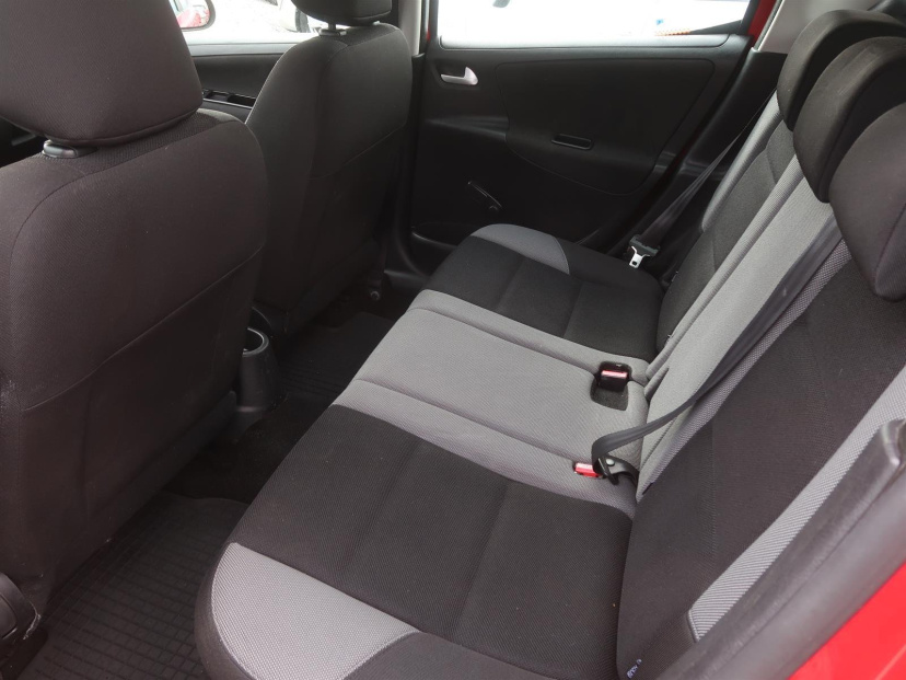 Peugeot 207, 2008