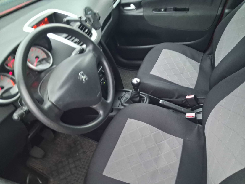 Peugeot 207, 2008