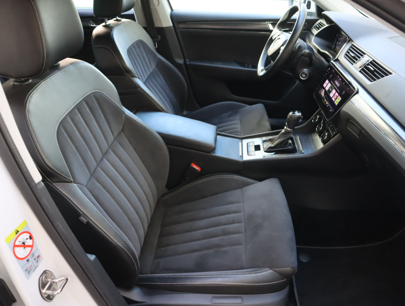 Škoda Superb, 2021