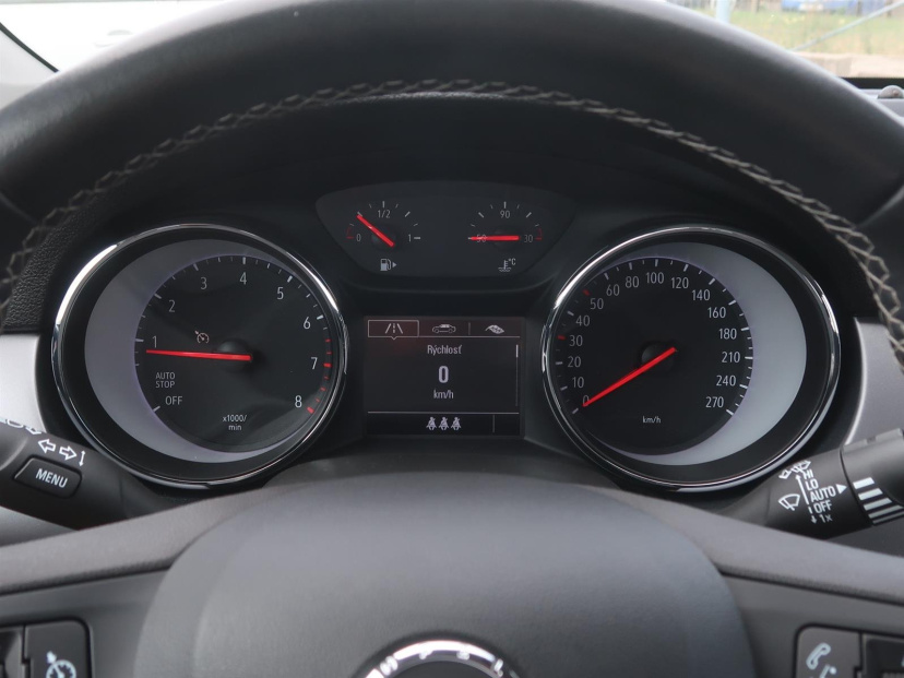 Opel Astra, 2021