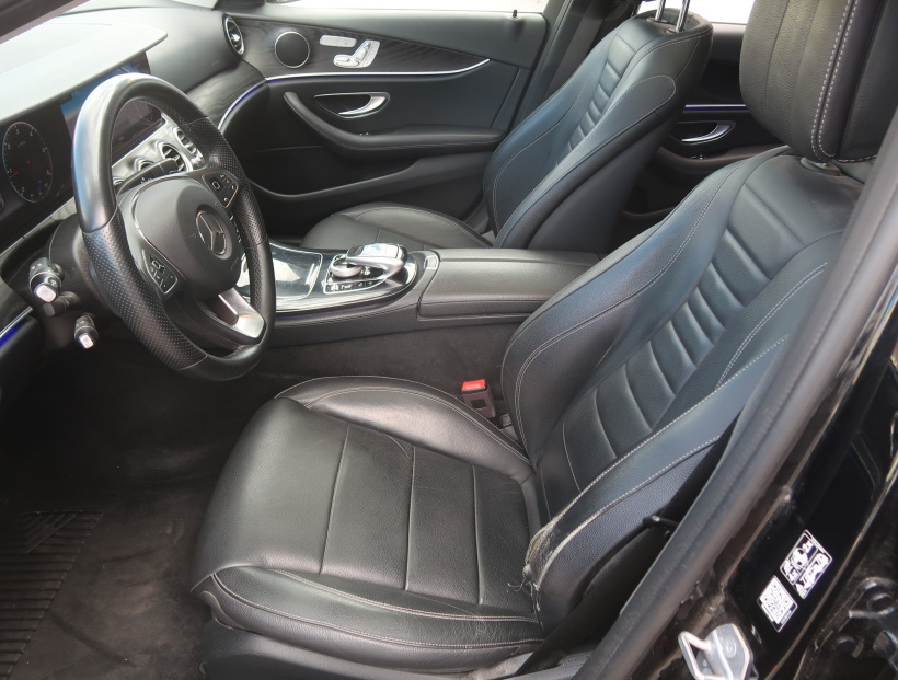 Mercedes-Benz E, 2017