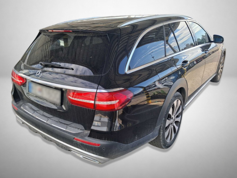 Mercedes-Benz E, 2017