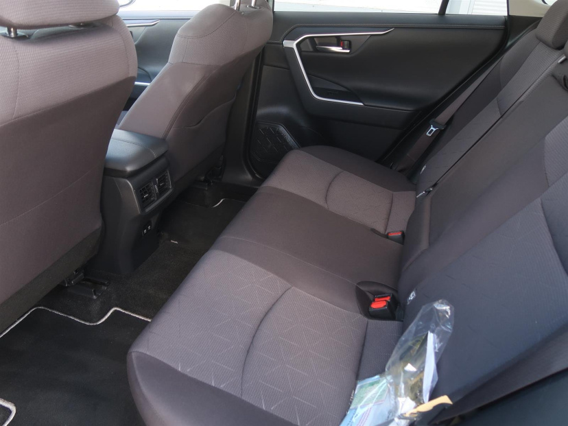 Toyota RAV 4, 2022